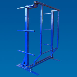 Stable base frame from BasicLink steel profiles form the basis of the safety enclosure